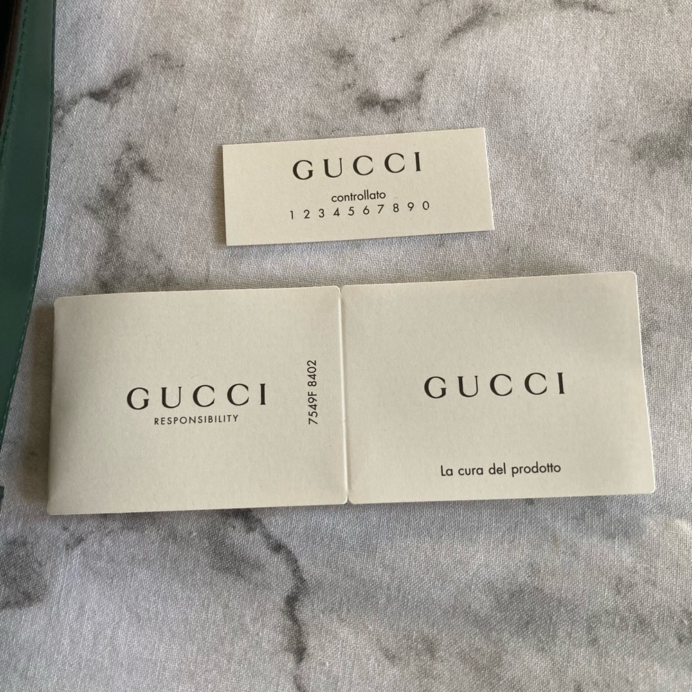Brand New Gucci zip around clutch wallet - Picture 6 of 13